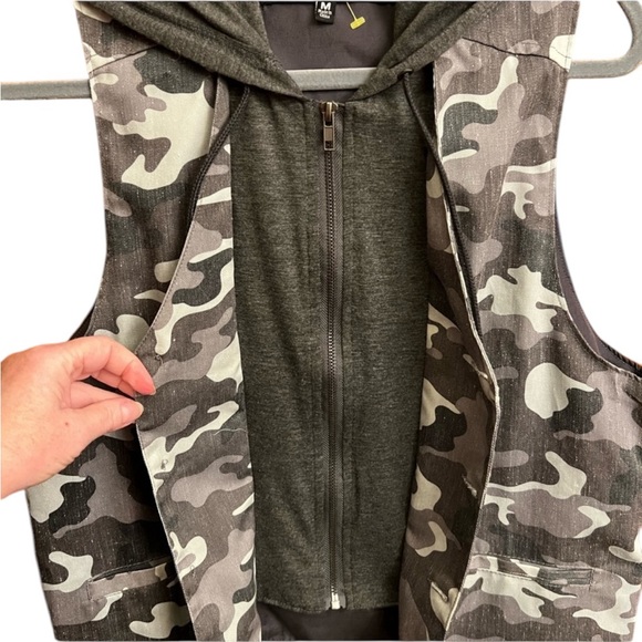 Carbon casual, hooded button up hidden zipper vest - Picture 6 of 7